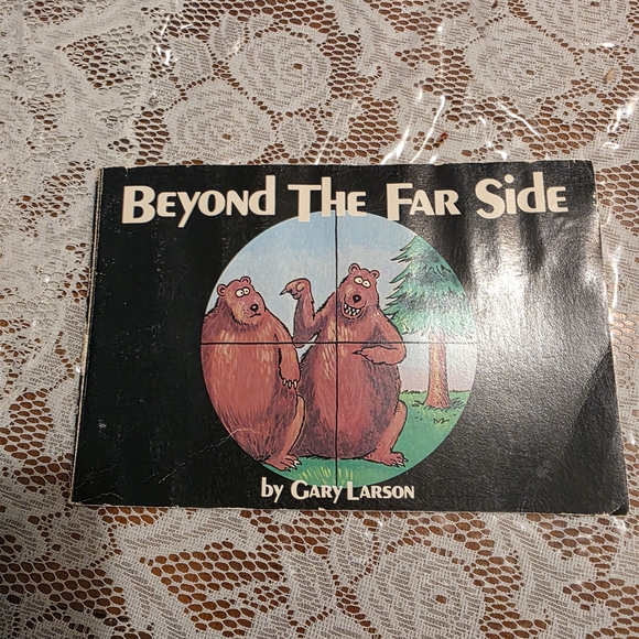 Other - Beyond The Far Side by Gary Larson - Black Cover